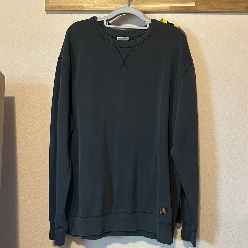 H&M Men's Dark Gray Crewneck Sweater